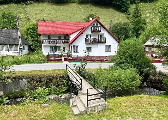 Căsuța de lângă pădure Hotel Moeciu De Sus